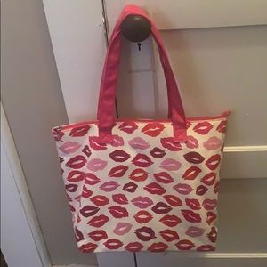 Avon kiss tote bag